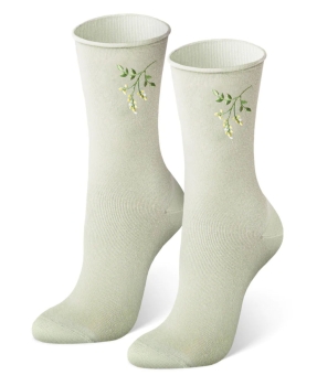 1 Paar von Jungfeld Damen Socken rosa mint blau Stickmotiv Blume