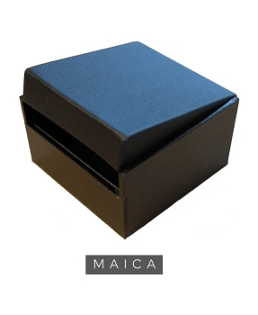 Maica Manschettenknöpfe Seide bezogen rot dunkelblau changierend in Geschenkbox
